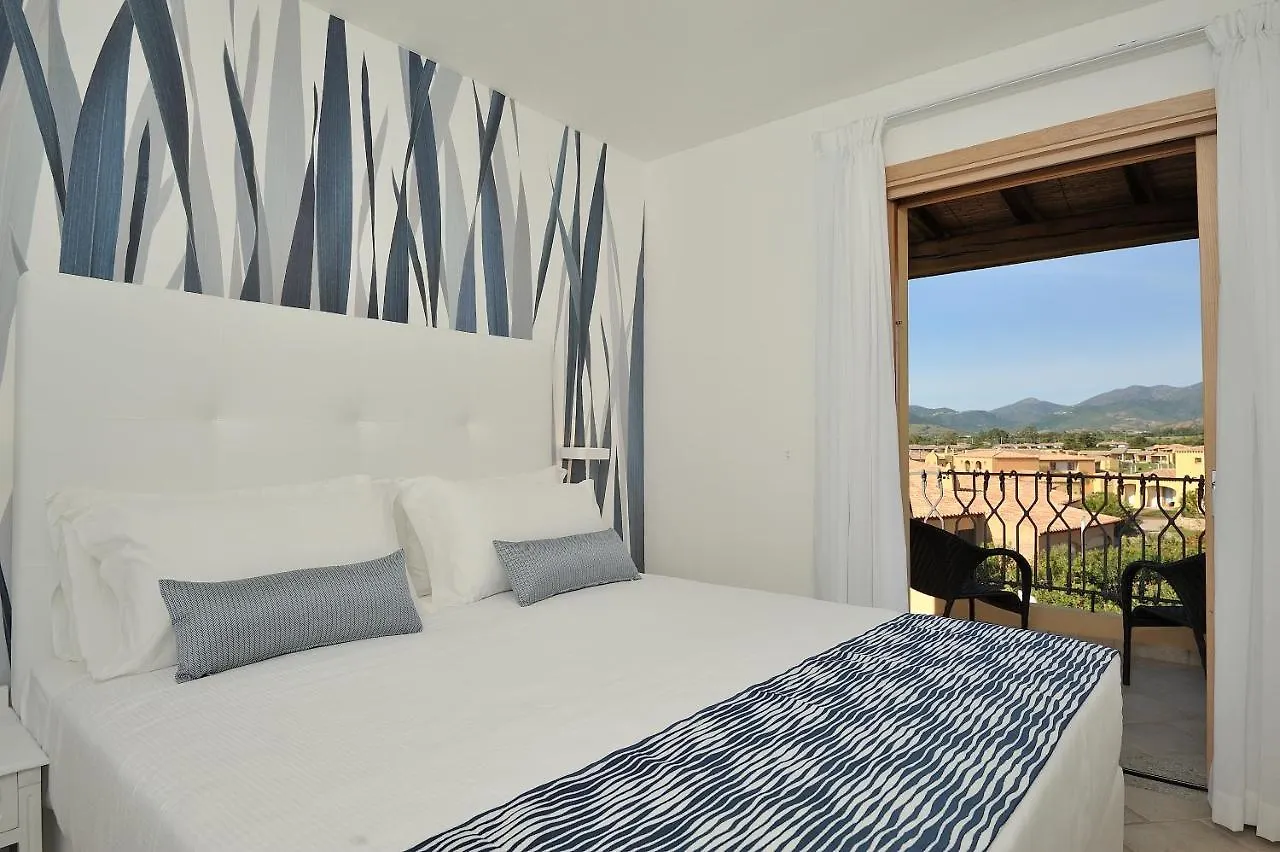 Janna e Sole Resort Budoni 4*,
