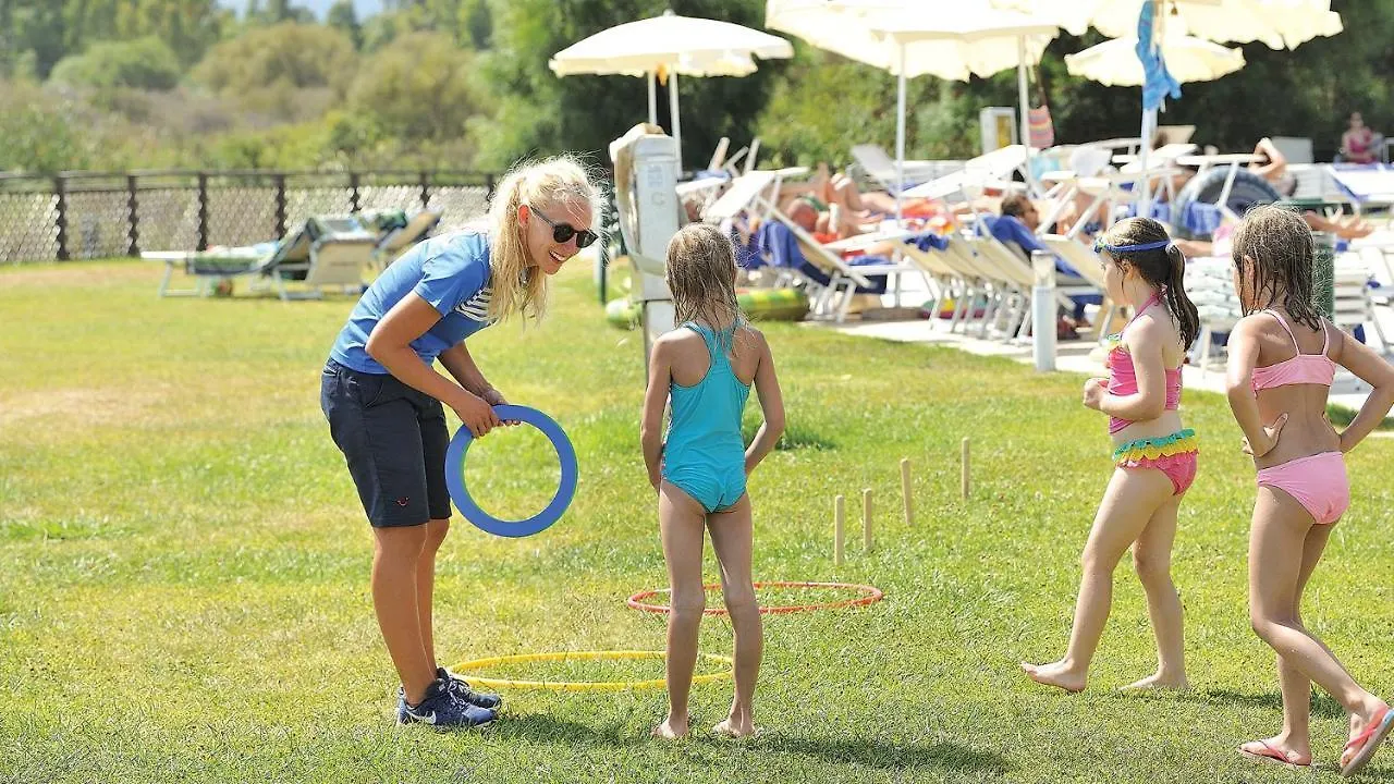 Janna e Sole Resort Budoni 4*,